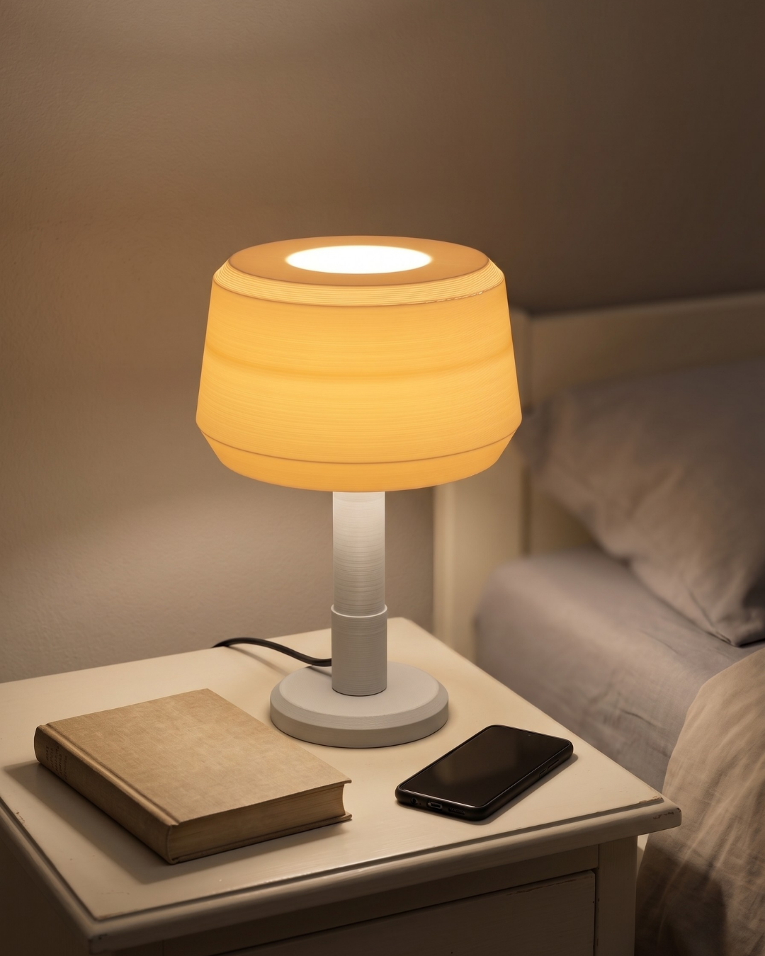 WarmNest Lamp